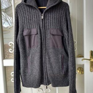 NWOT Alfani Knitted Jacket with a zipper and Removable Lining.